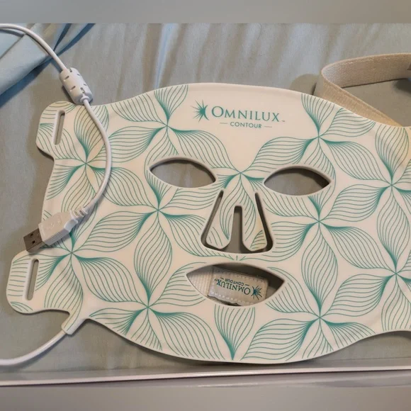 Omnilux Contour Face Mask - Picture 3 of 10